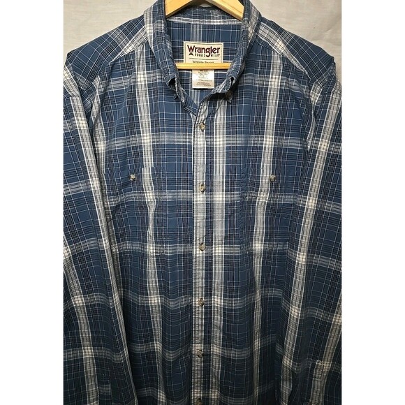 Wrangler Rugged Wear Wrinkle Resist Long Sleeve Button Shirt, Sz 2XT, Plaid Blue - Picture 2 of 8